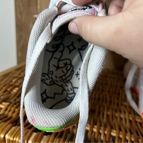 Nike Air Force 1 LV8 GS “Drawing” size 7Y - Picture 3 of 13